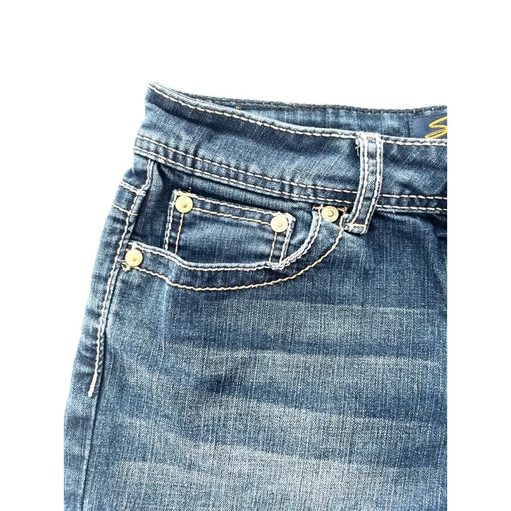 2000s Y2K Women's Long Jean Shorts Medium Seven7 Dark Wash Denim Jorts Bermudas